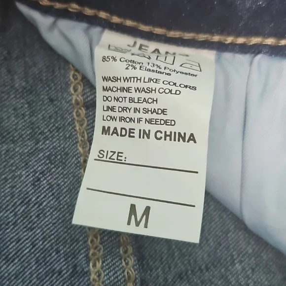 STRETCH DENIM CAPRI - Picture 6 of 10